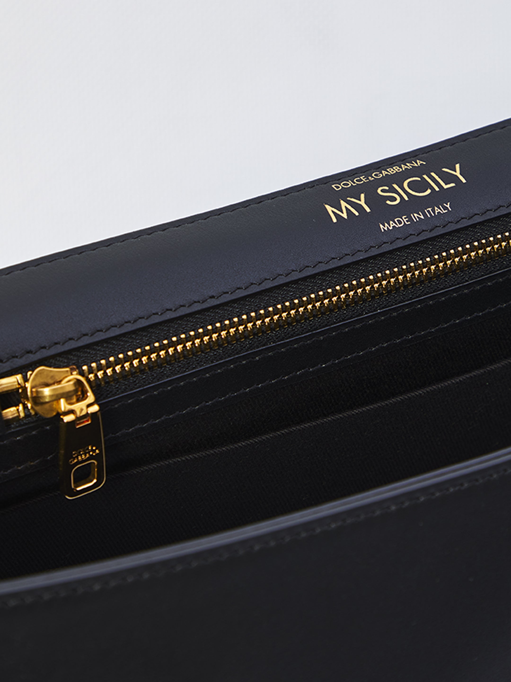 DOLCE & GABBANA My Sicily Handbag 26x37x15cm