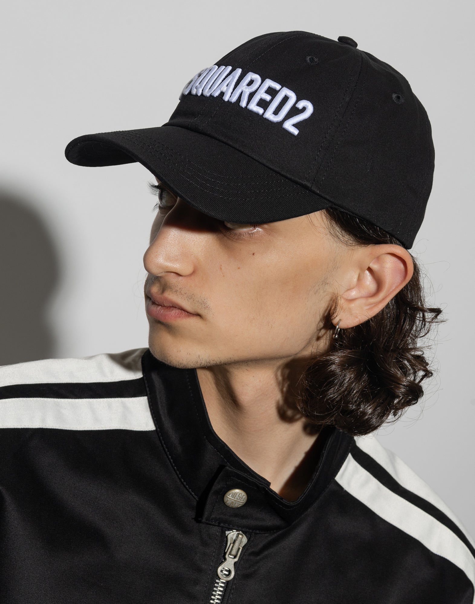 DSQUARED2 Logo Embroidered Baseball Cap
