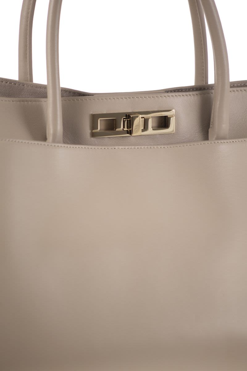 FABIANA FILIPPI Large Handbag with Metallic Accessory - FW25