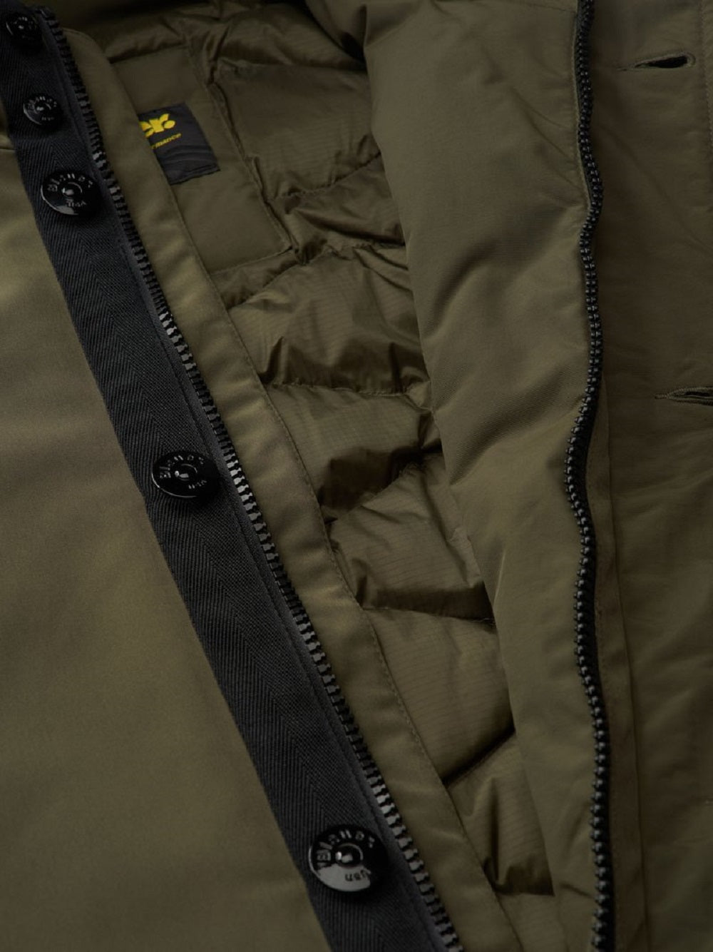 BLAUER Men's Elegant Down Jacket for Fall Winter 24/25