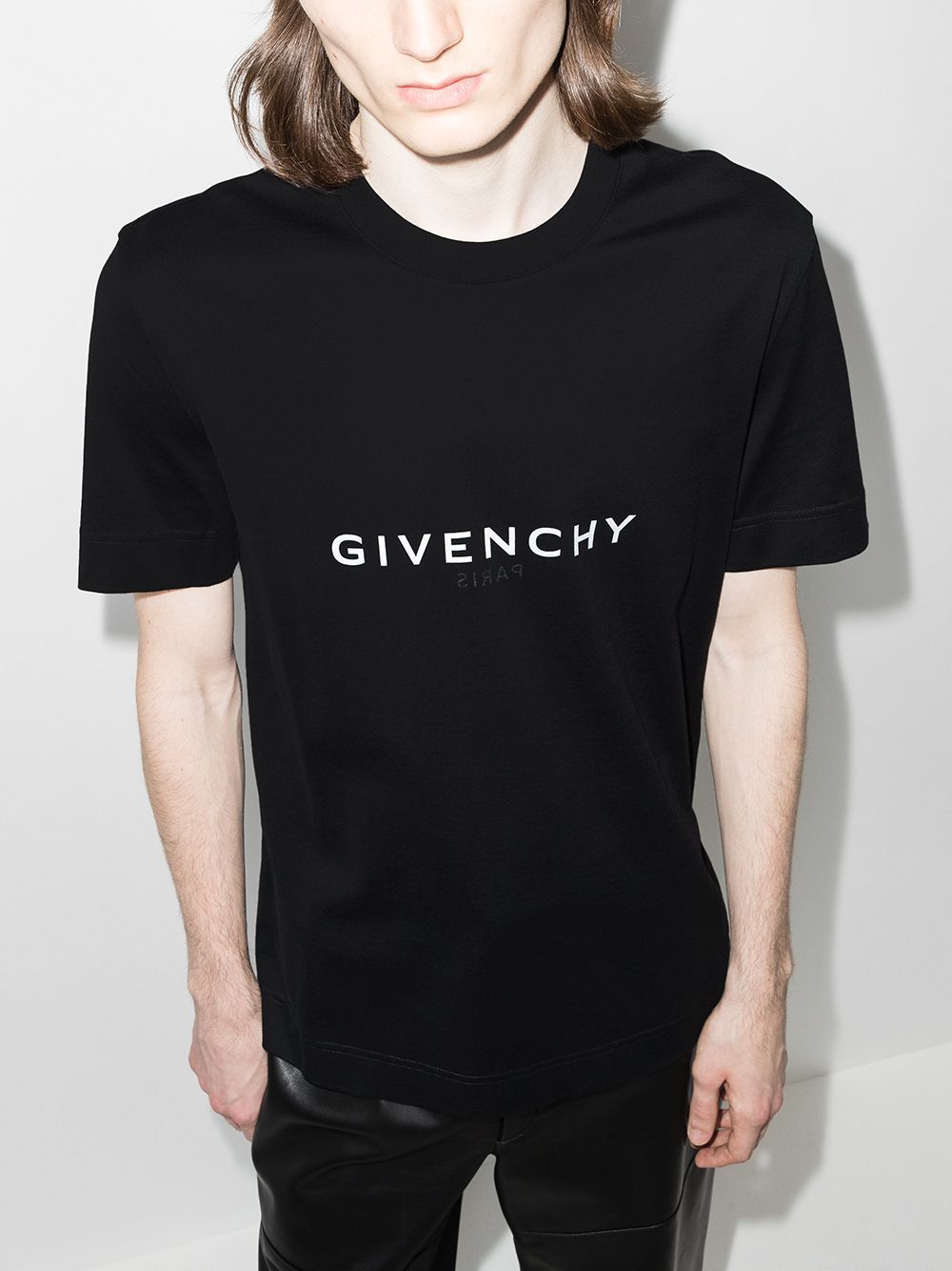 GIVENCHY Reverse Fit T-Shirt - Size L