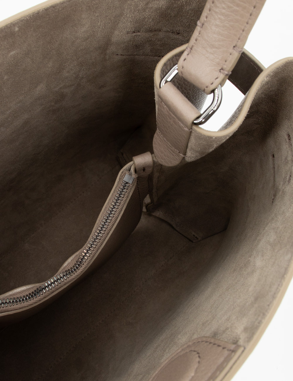 BRUNELLO CUCINELLI Luxury Handbag 31x25x14 cm