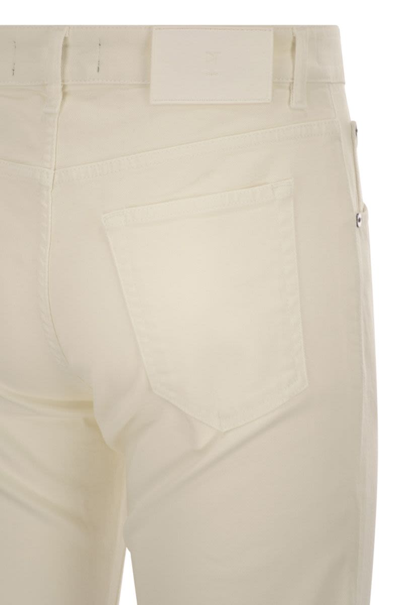 PT TORINO Men's Ankle Length Carrot Fit Stretch Denim Trousers