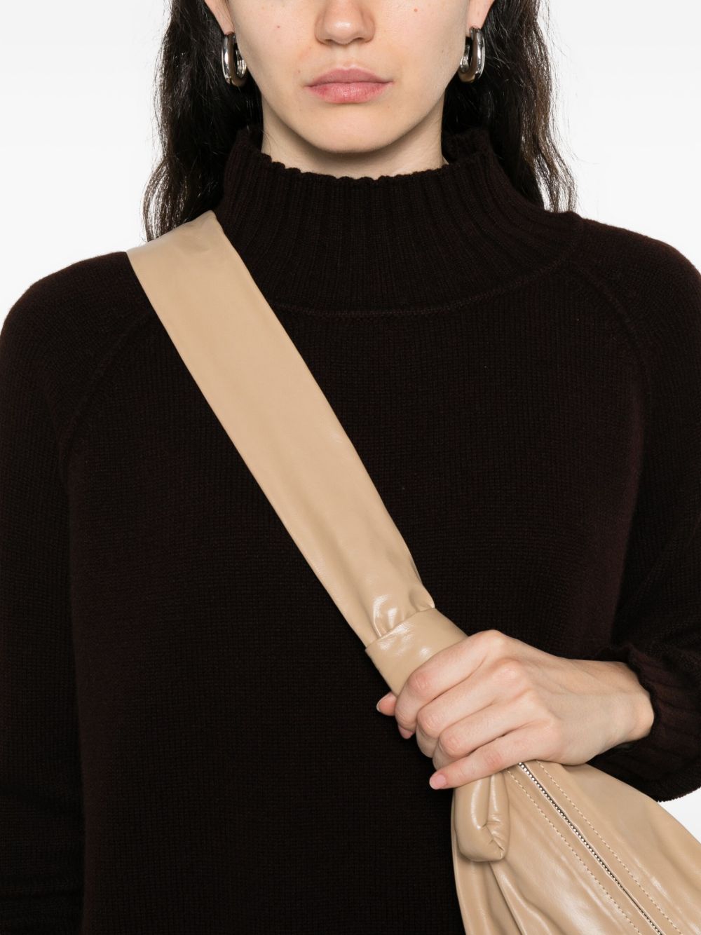 BEYOU Cashmere Turtle-Neck Sweater