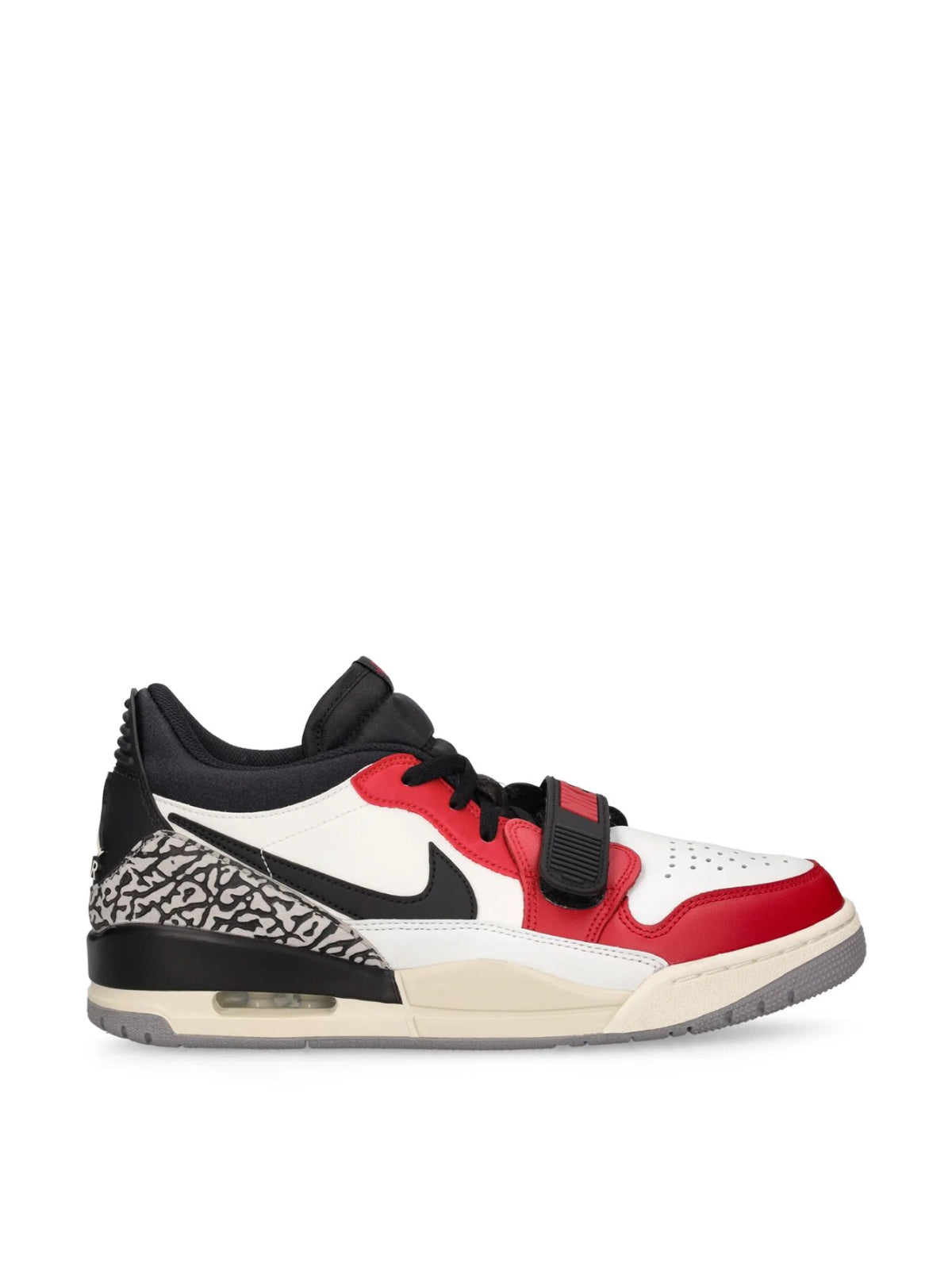 NIKE Men's Air Jordan Legacy 312 Low Sneaker