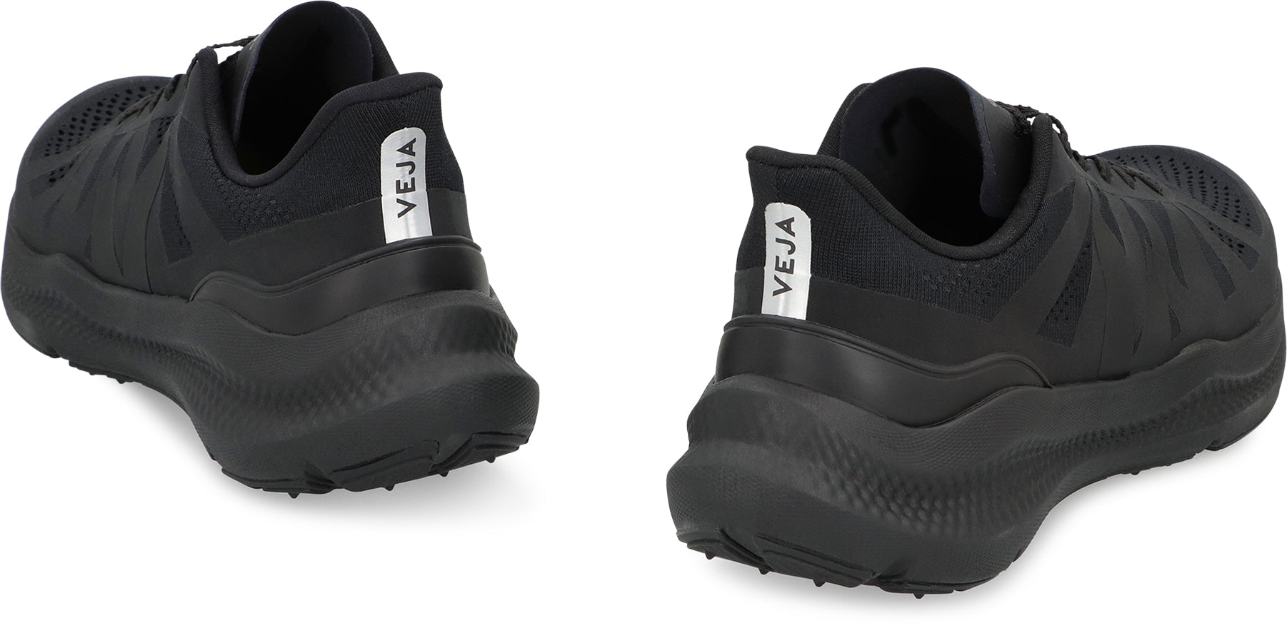 VEJA Minimalist Low-Top Sneakers for Men