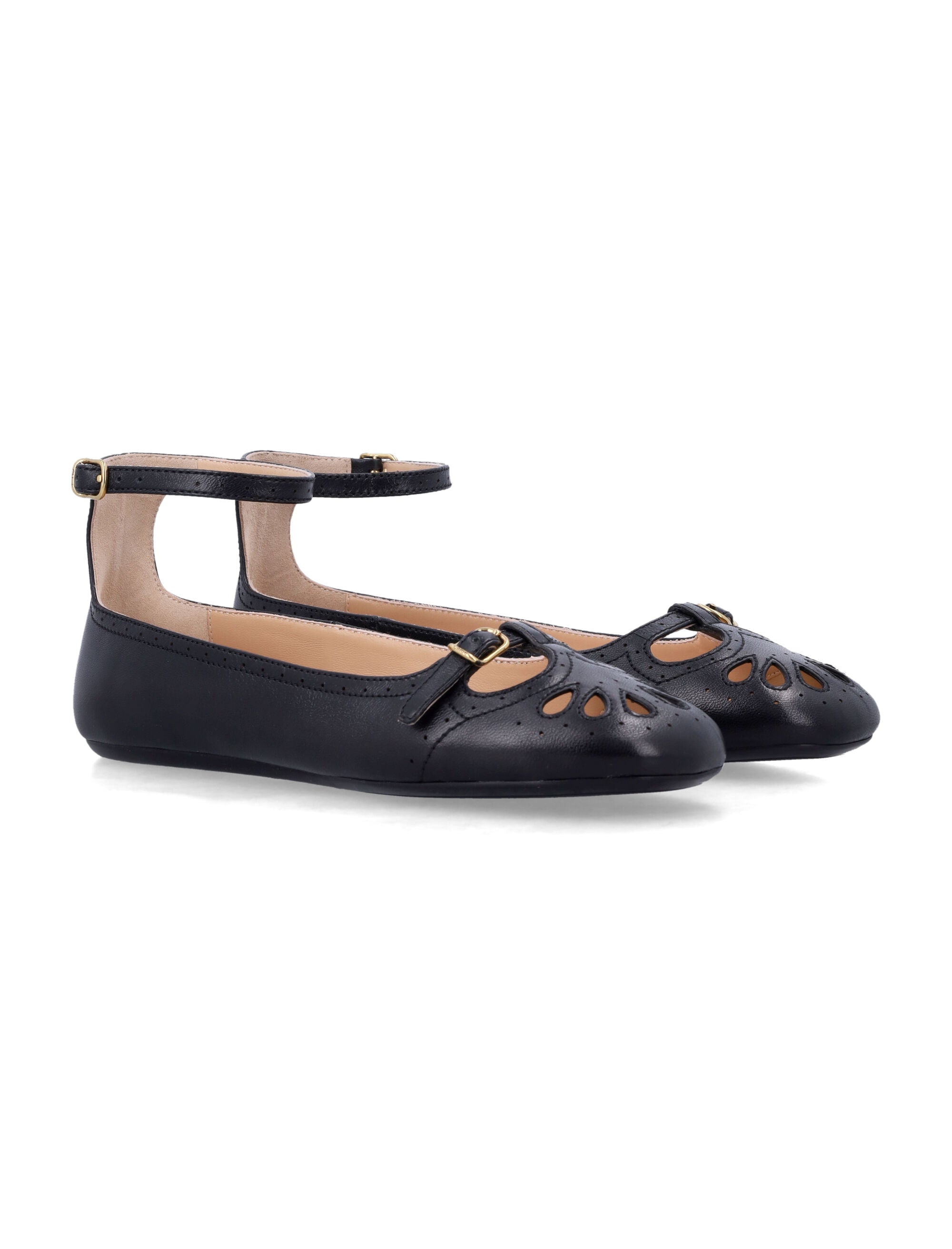 CHLOÉ Elegant Lambskin Ballerina Flats with Buckle