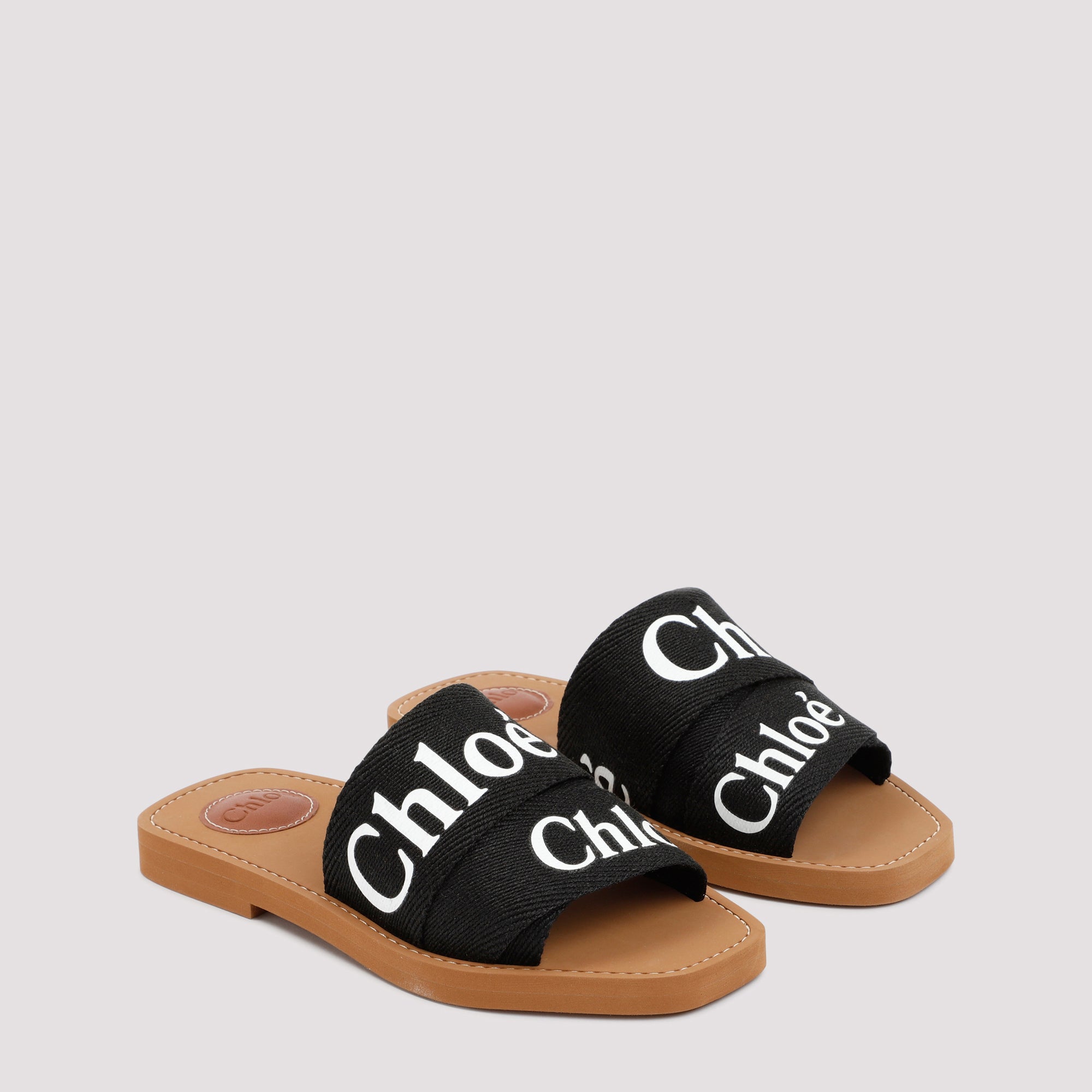 CHLOÉ Chic Criss-Cross Open-Toe Sandals