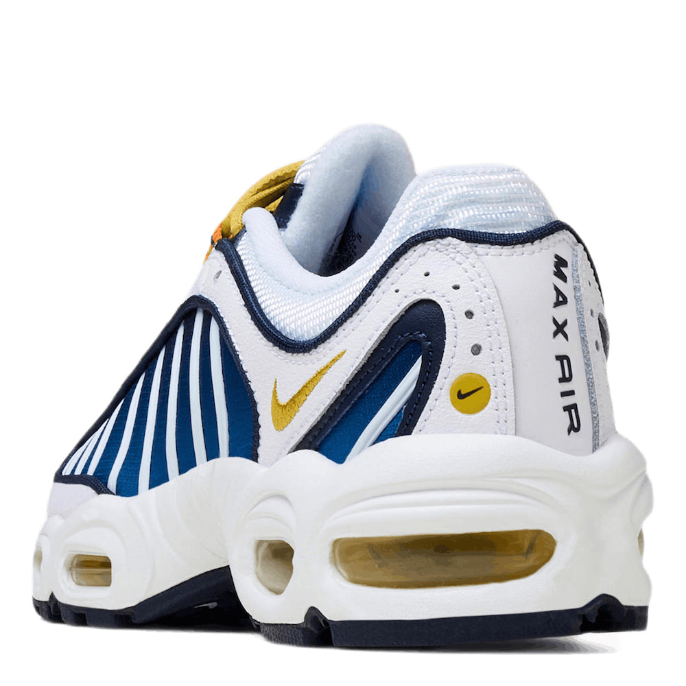 NIKE Air Max Tailwind IV Women's Sneakers