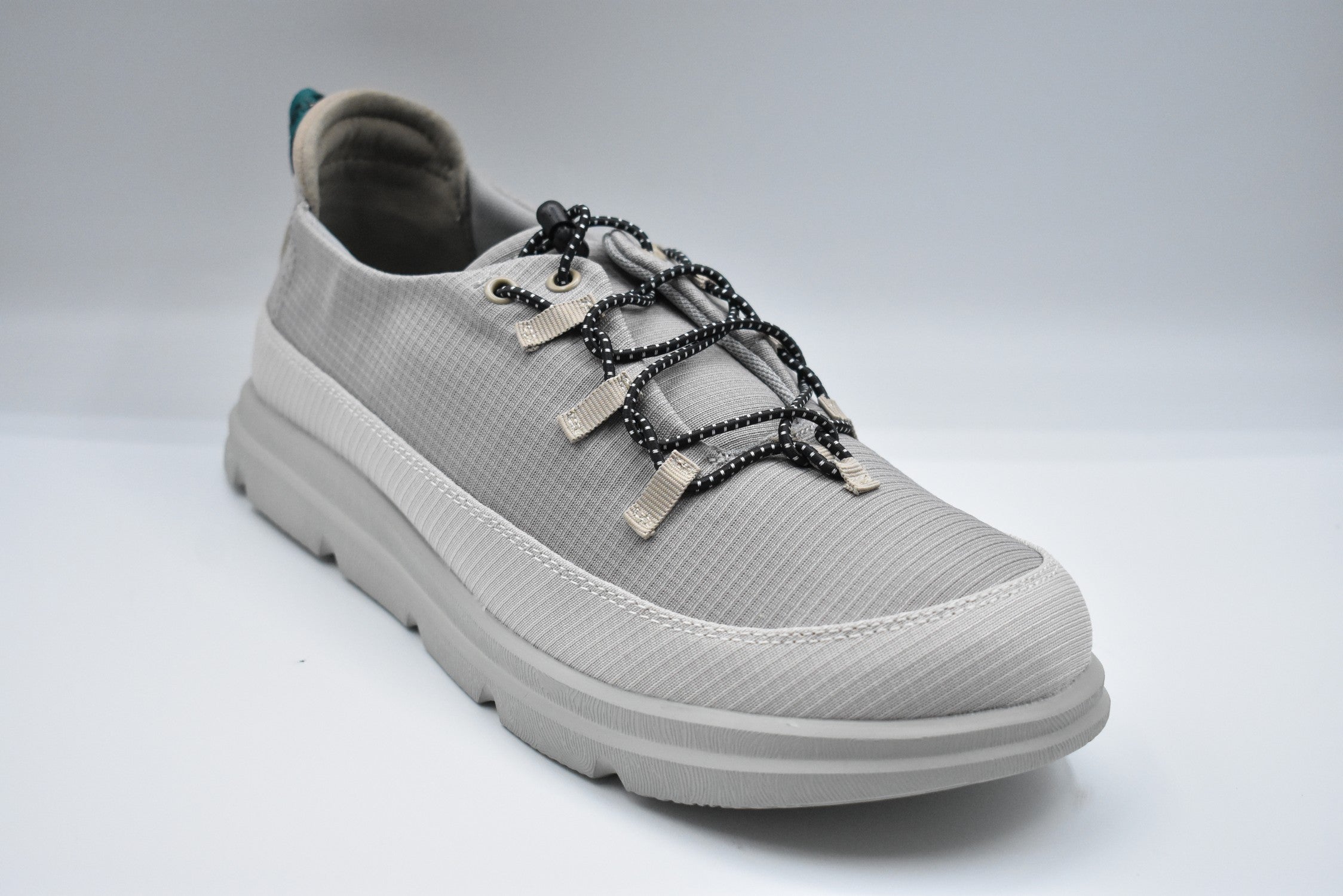 CNR Lace-Up Low Top Shoes