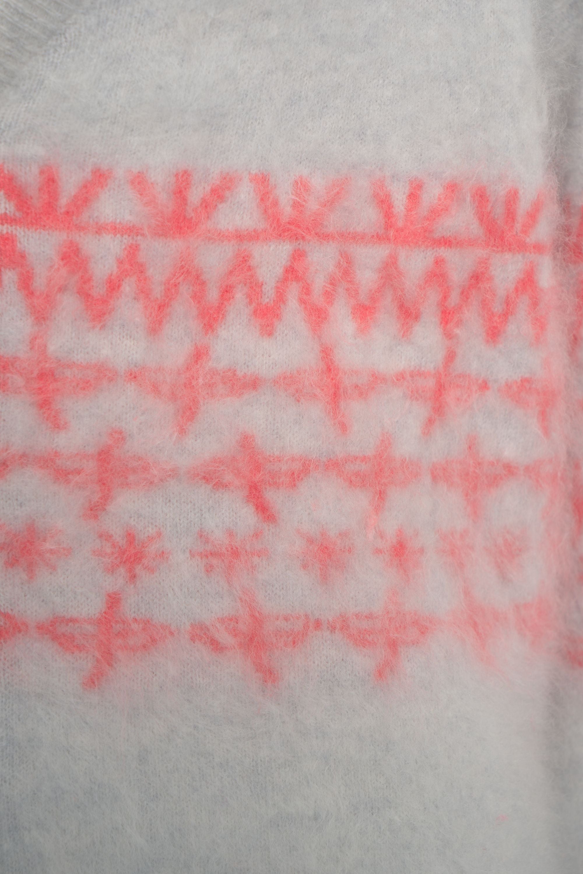 CRUSH Cozy Cashmere Cardigan with Geometric Pattern