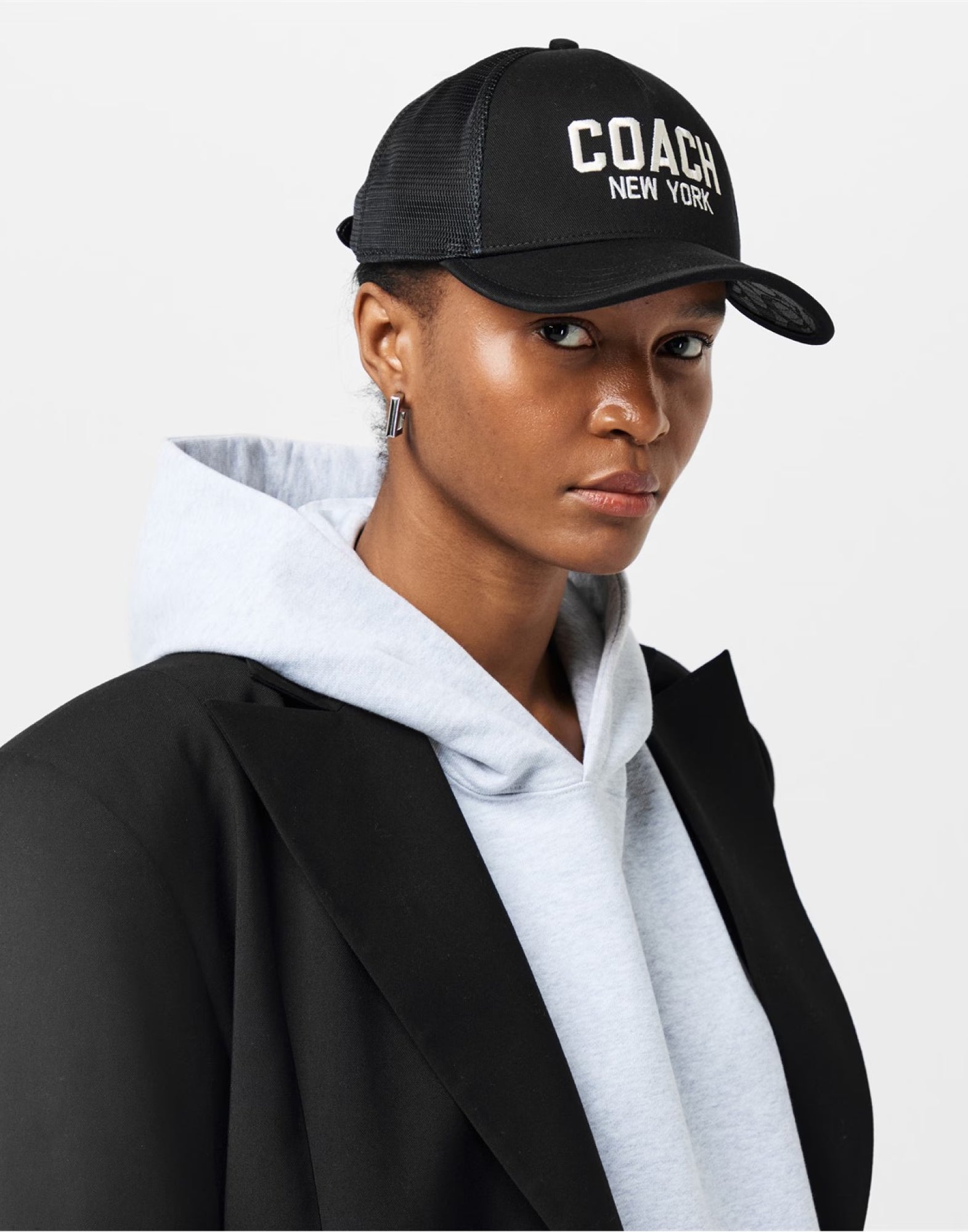 COACH Embroidered Logo Trucker Hat