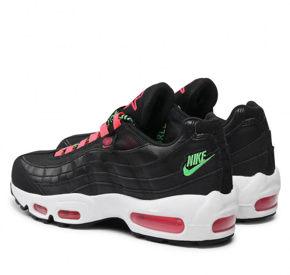 NIKE Air Max 95 SE Worldwide Women's Sneaker