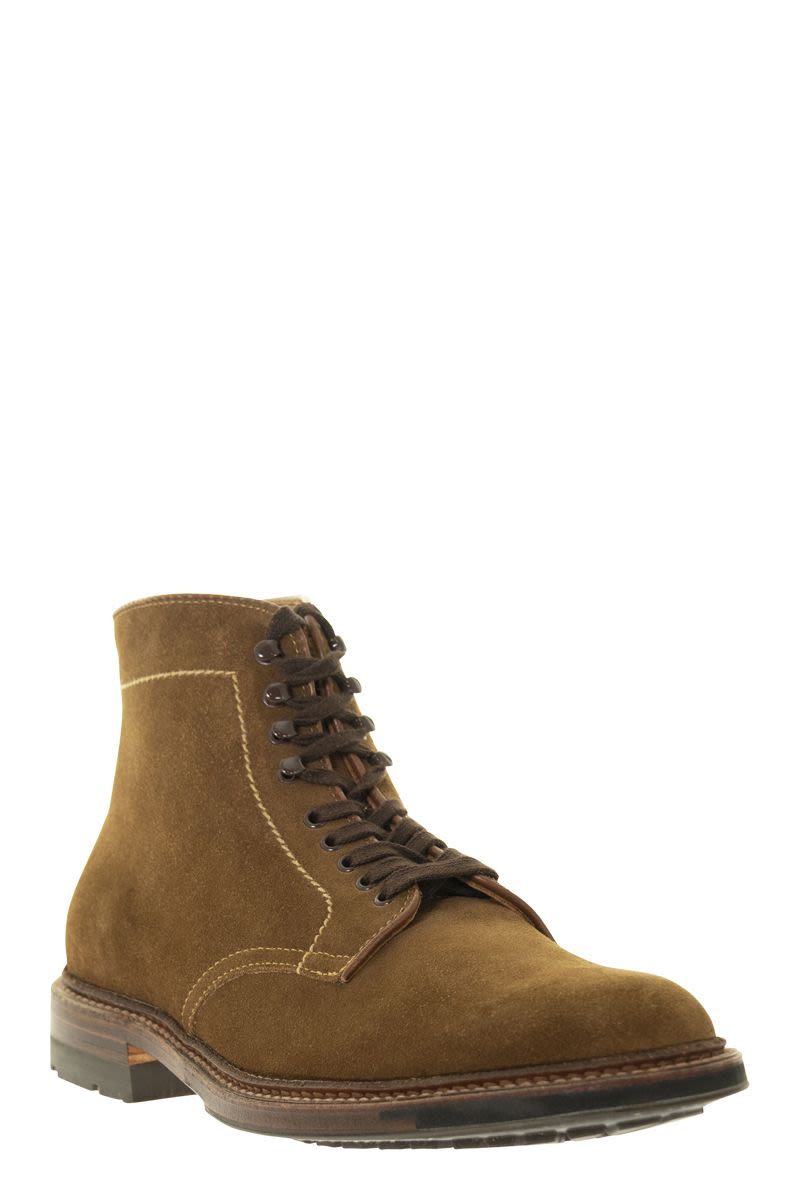 ALDEN Simple Pointed Suede Boot