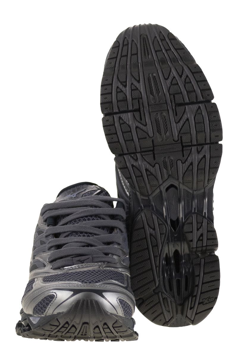 MIZUNO Wave Prophecy LS - Futuristic Sneaker with Superior Comfort