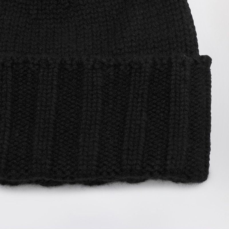 DRUMOHR Cashmere Beret with Ribbed Turn-Up Design