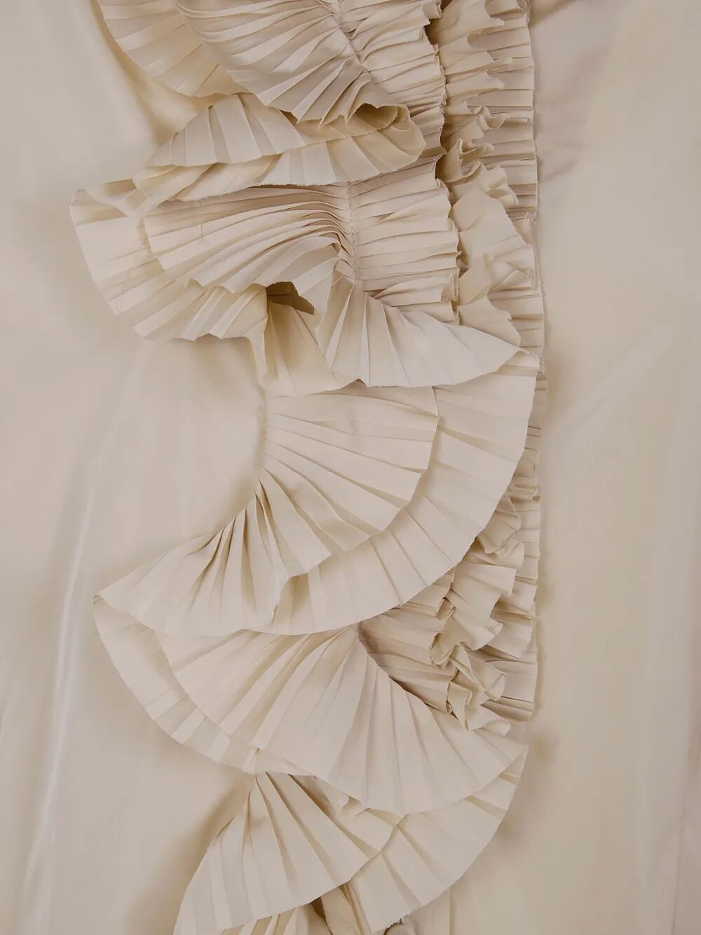 PAROSH Ruffle Detailing Mini Blouse