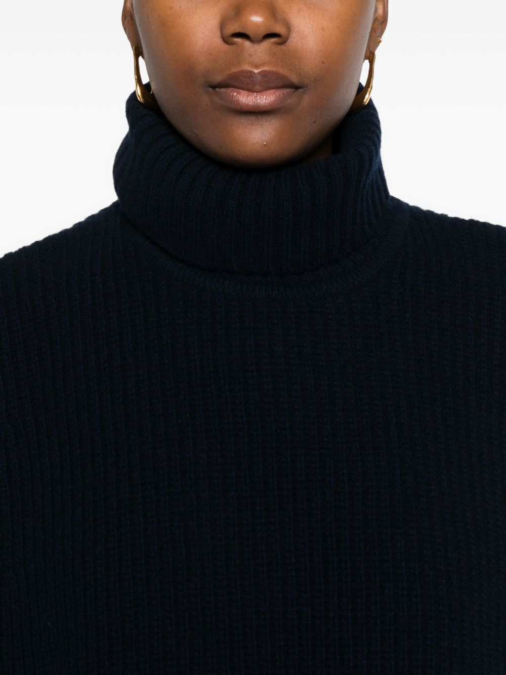 DAVANTINO Wool Turtle-Neck Sweater