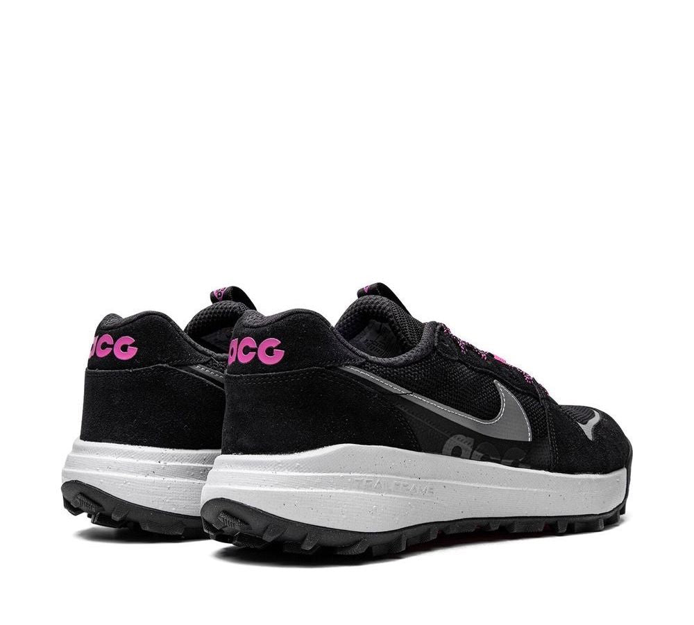 NIKE Lowcate Sneakers for Women