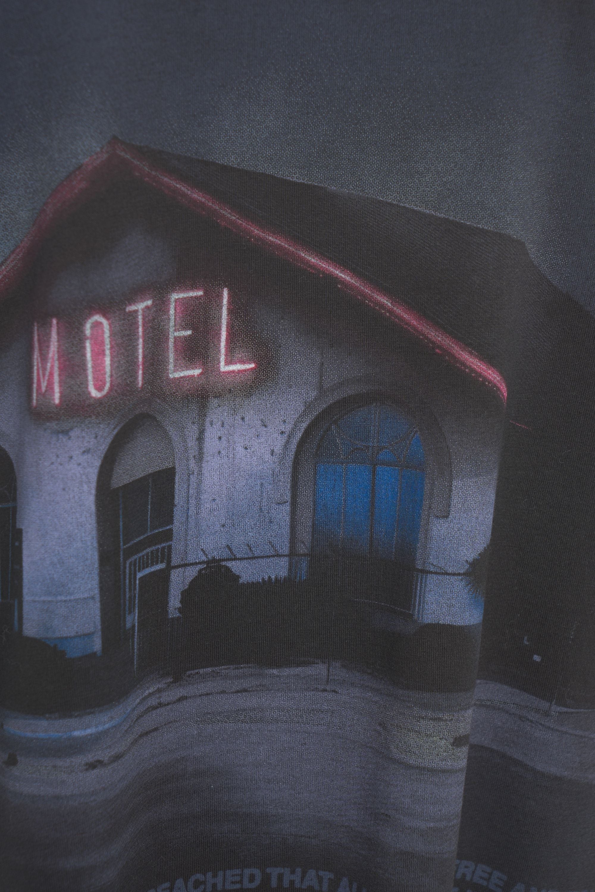 DONDUP Stylish Graphic Tee with Motel Print