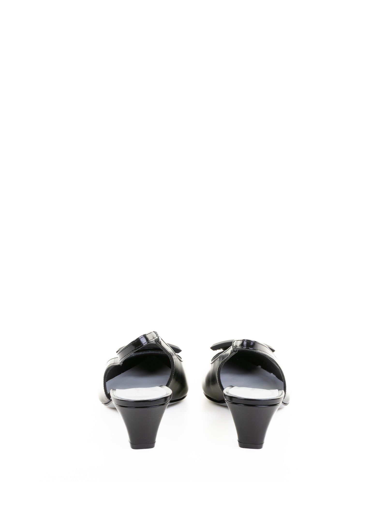 ROBERTO FESTA Pointed Slingback Pump in Brushed Finish