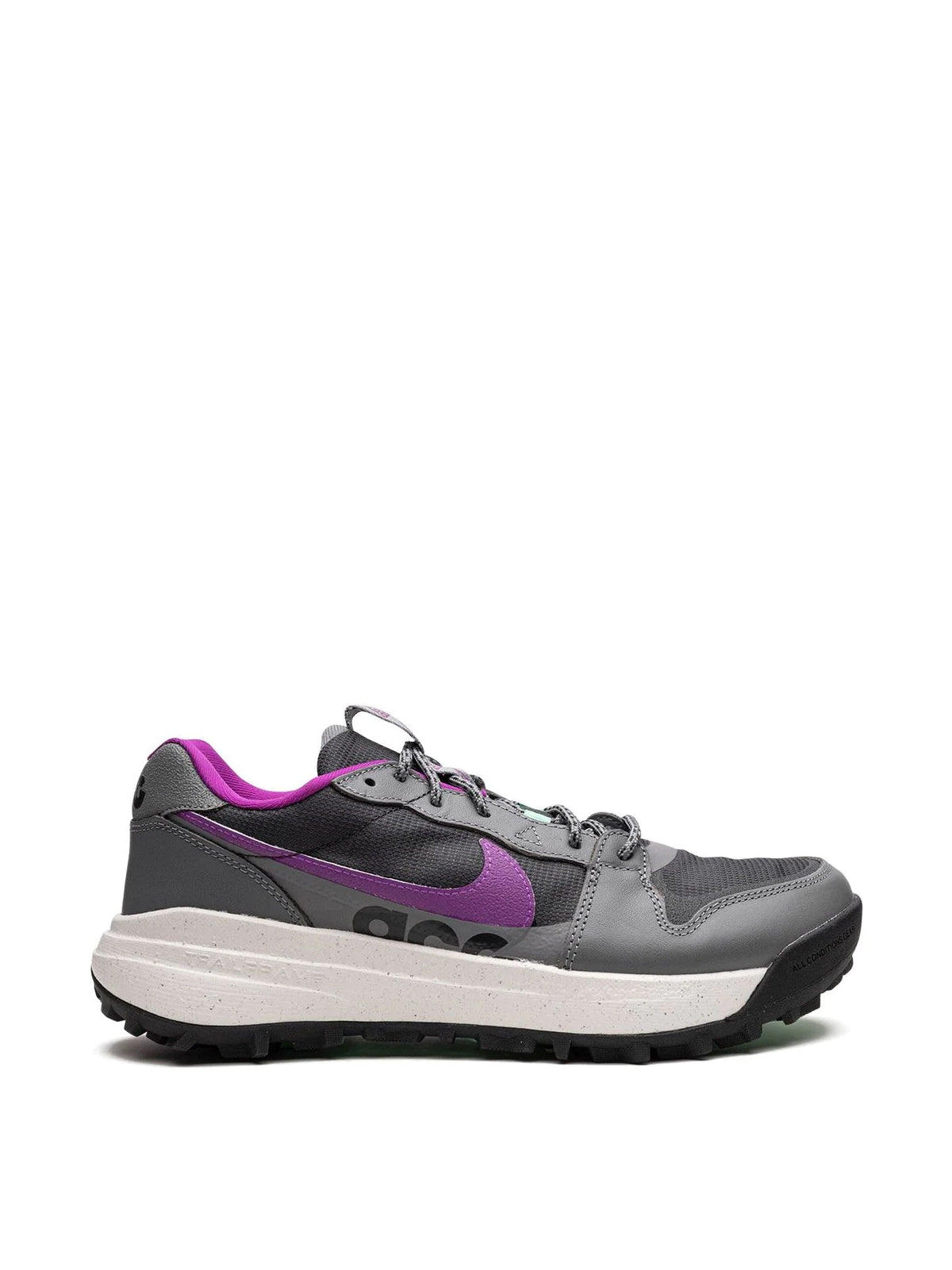 NIKE Men's ACG Lowcate Mini Sneaker