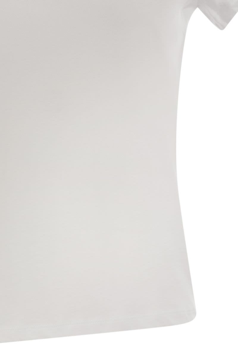 MAJESTIC Slim Fit Crew-Neck Short-Sleeved T-Shirt