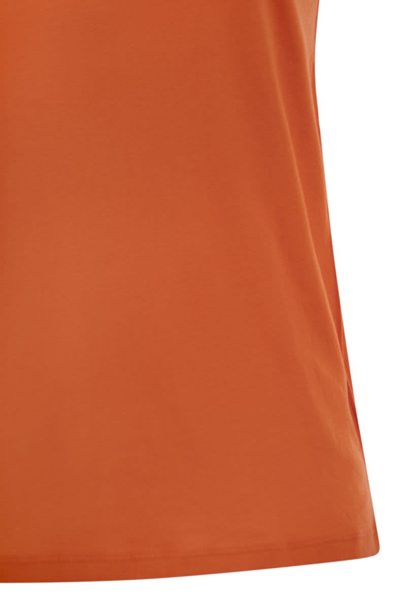 MAJESTIC Essential Crew-Neck Short-Sleeved T-Shirt