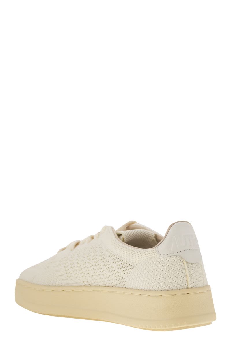 AUTRY Medalist Easeknit Low-Top Sneakers for Women
