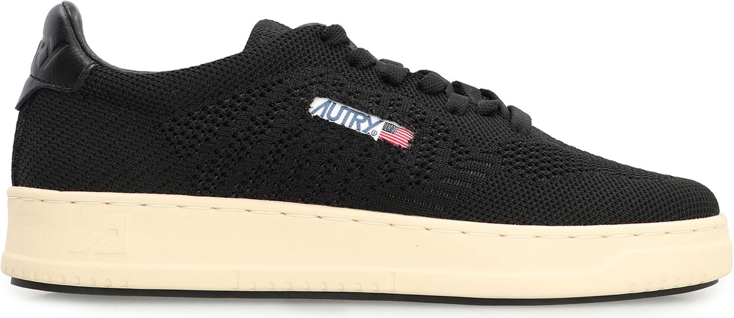 AUTRY Medalist Easeknit Low-Top Sneaker for Women