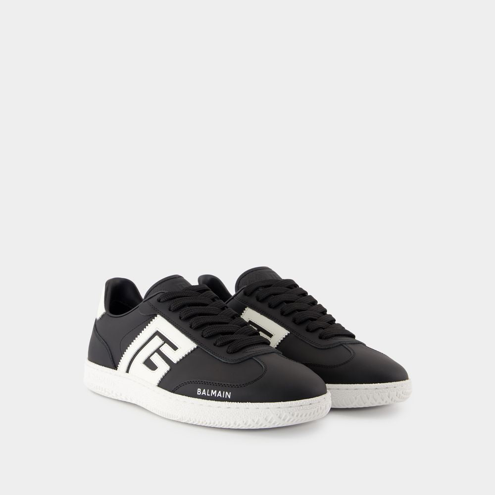BALMAIN Swan Sneaker