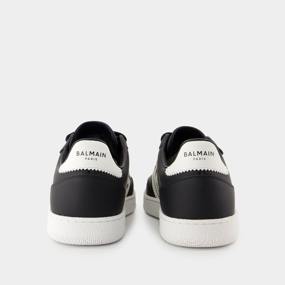 BALMAIN Swan Sneaker