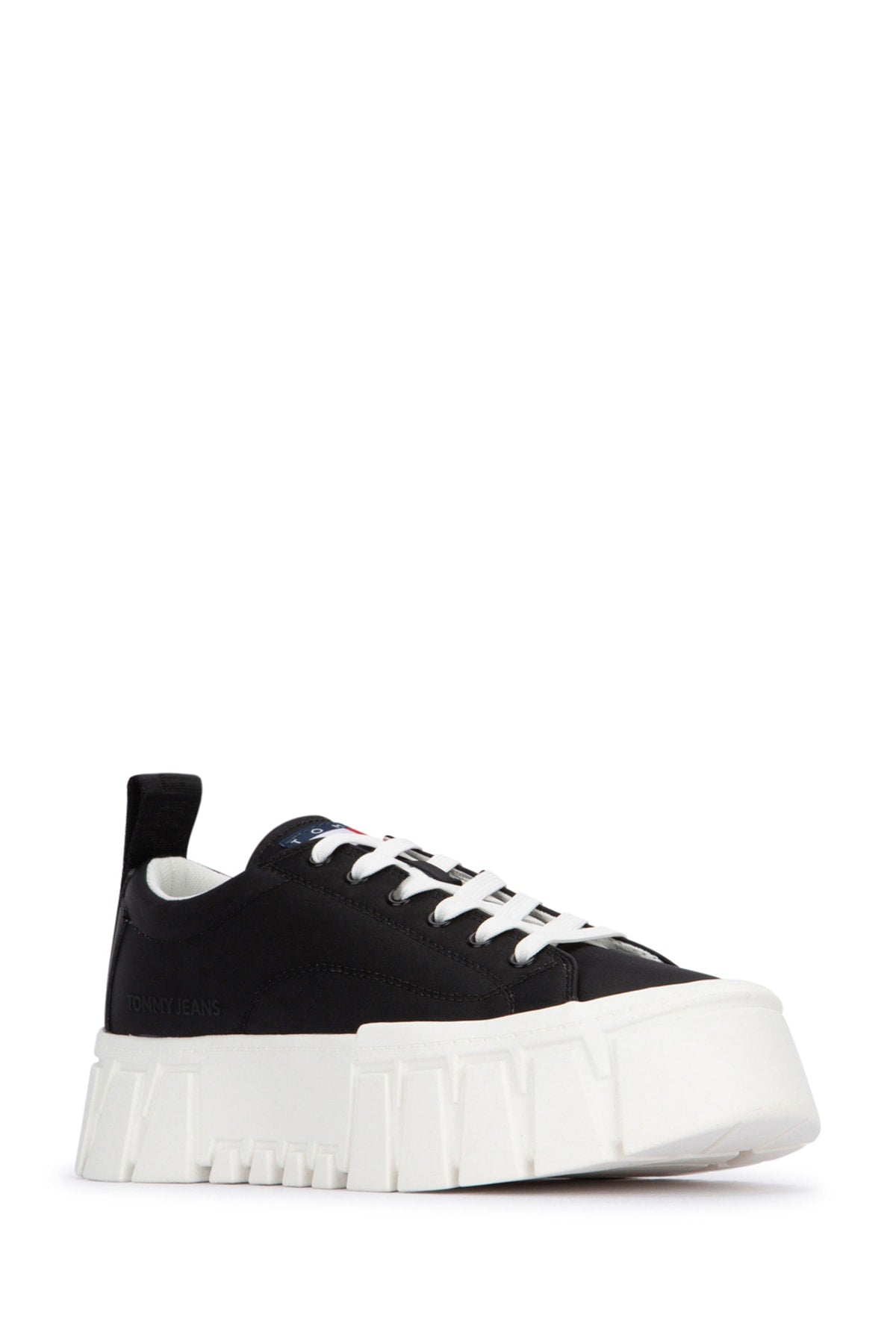 TOMMY HILFIGER Elevated Women’s Sneaker - SS24