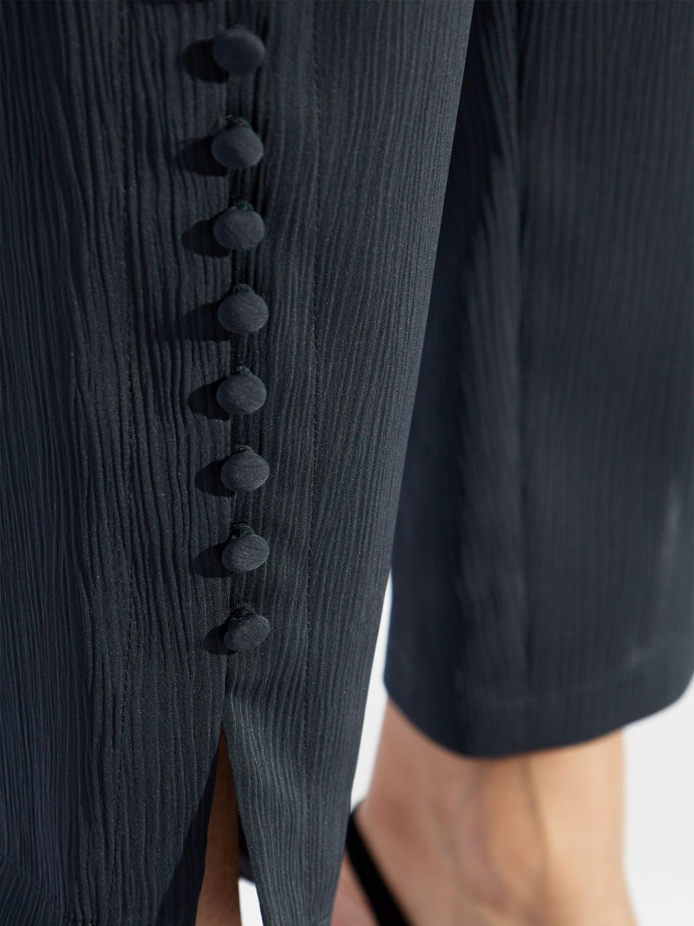 EMPORIO ARMANI Women's Slim Fit Trousers