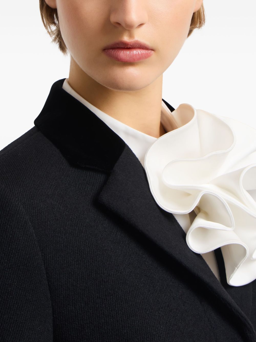 EMPORIO ARMANI Button Fastening Jacket with Flap Pockets for Women - FW25