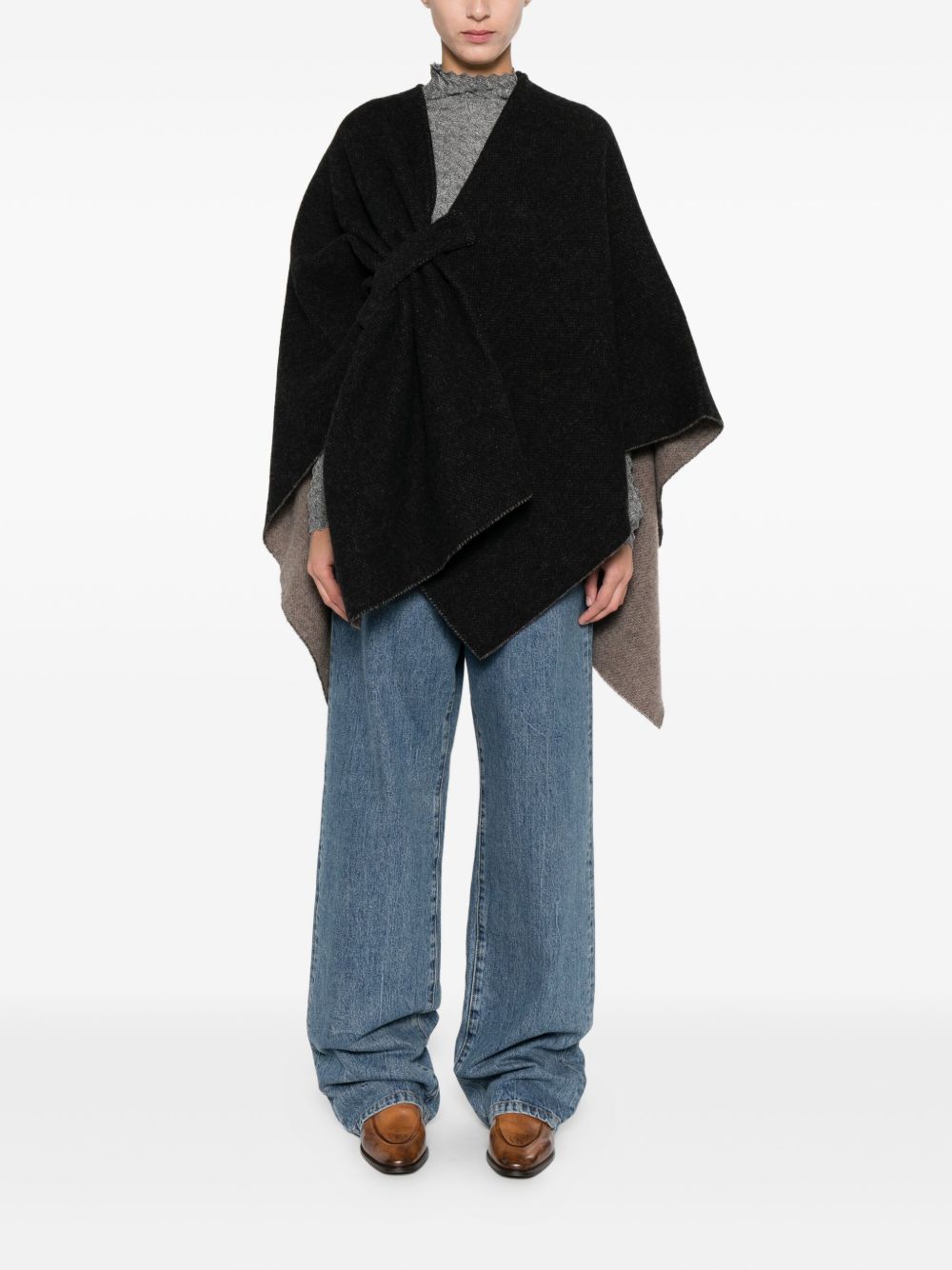 EMPORIO ARMANI Elegant Wool Cape for Women - FW25 Collection