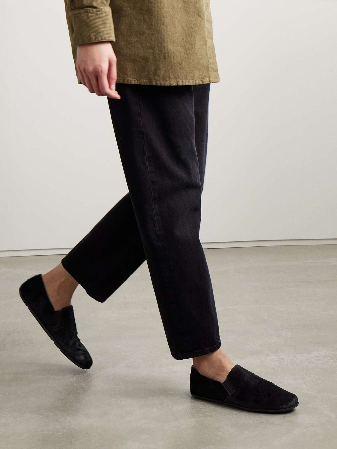 THE ROW Elegant Black Slippers for Women