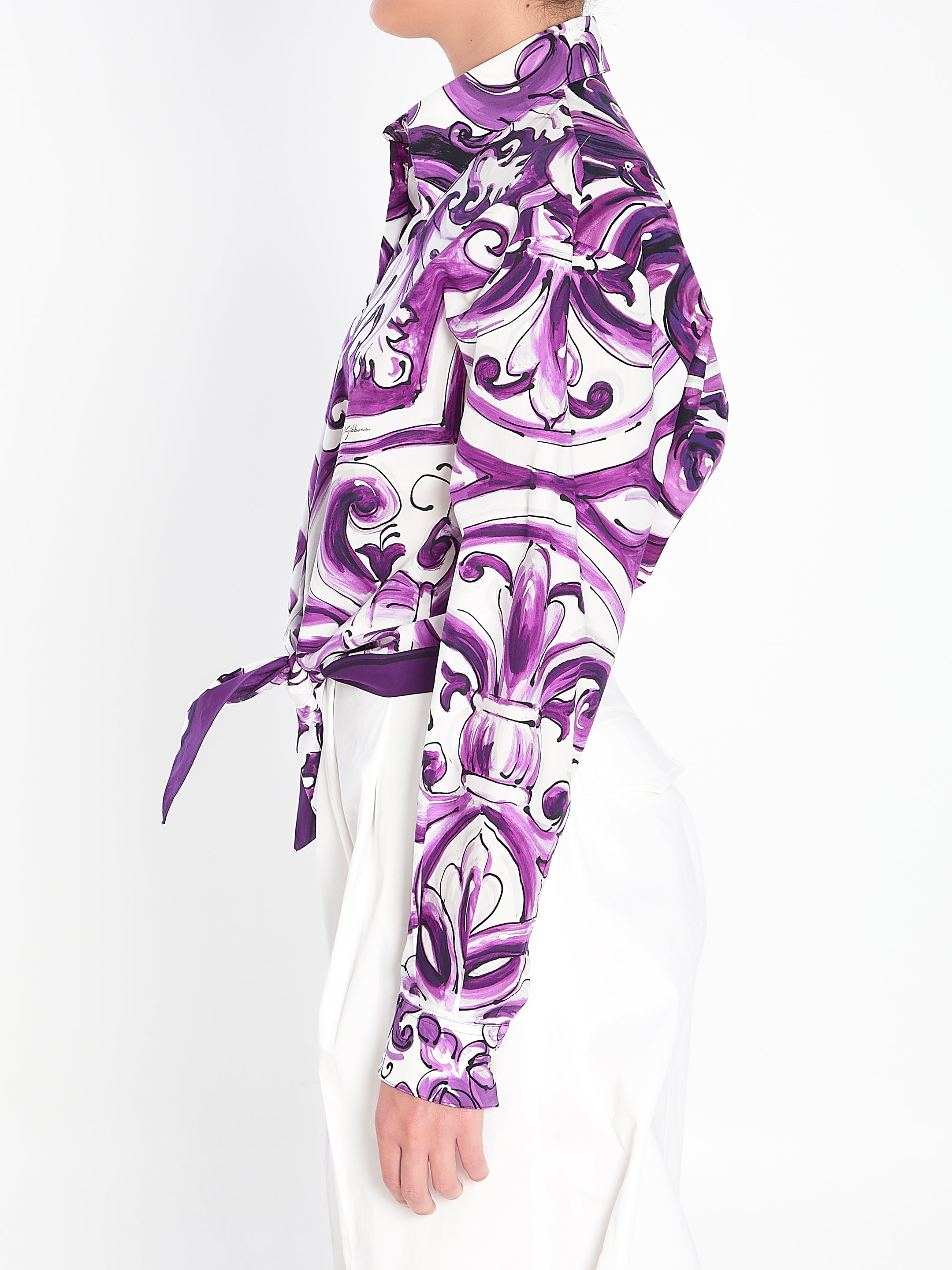 DOLCE & GABBANA Cropped Print Shirt with Button Closure