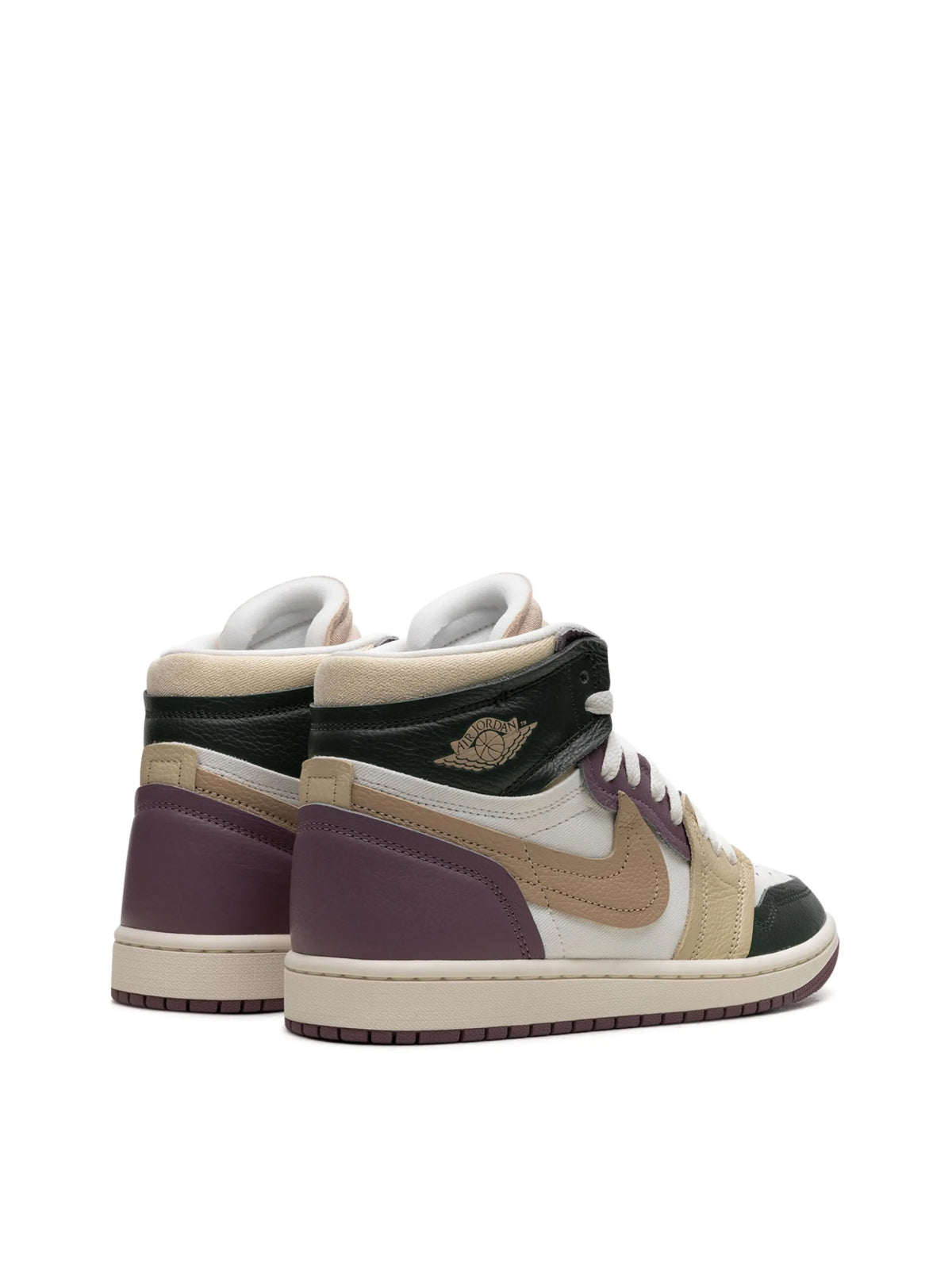 NIKE Women’s High-Top Sneaker - The Classic Style