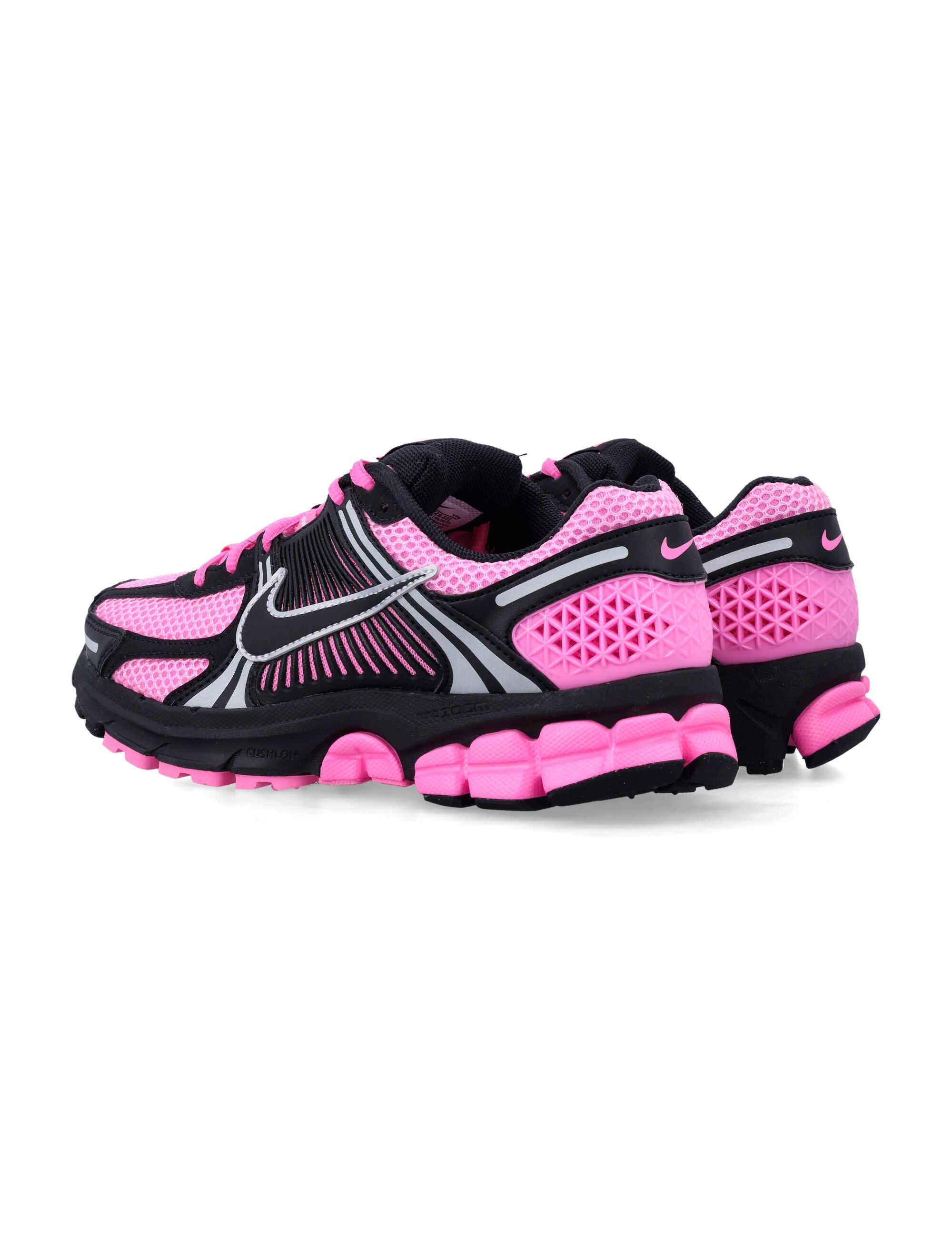 NIKE Women's Zoom Vomero 5 Sneaker