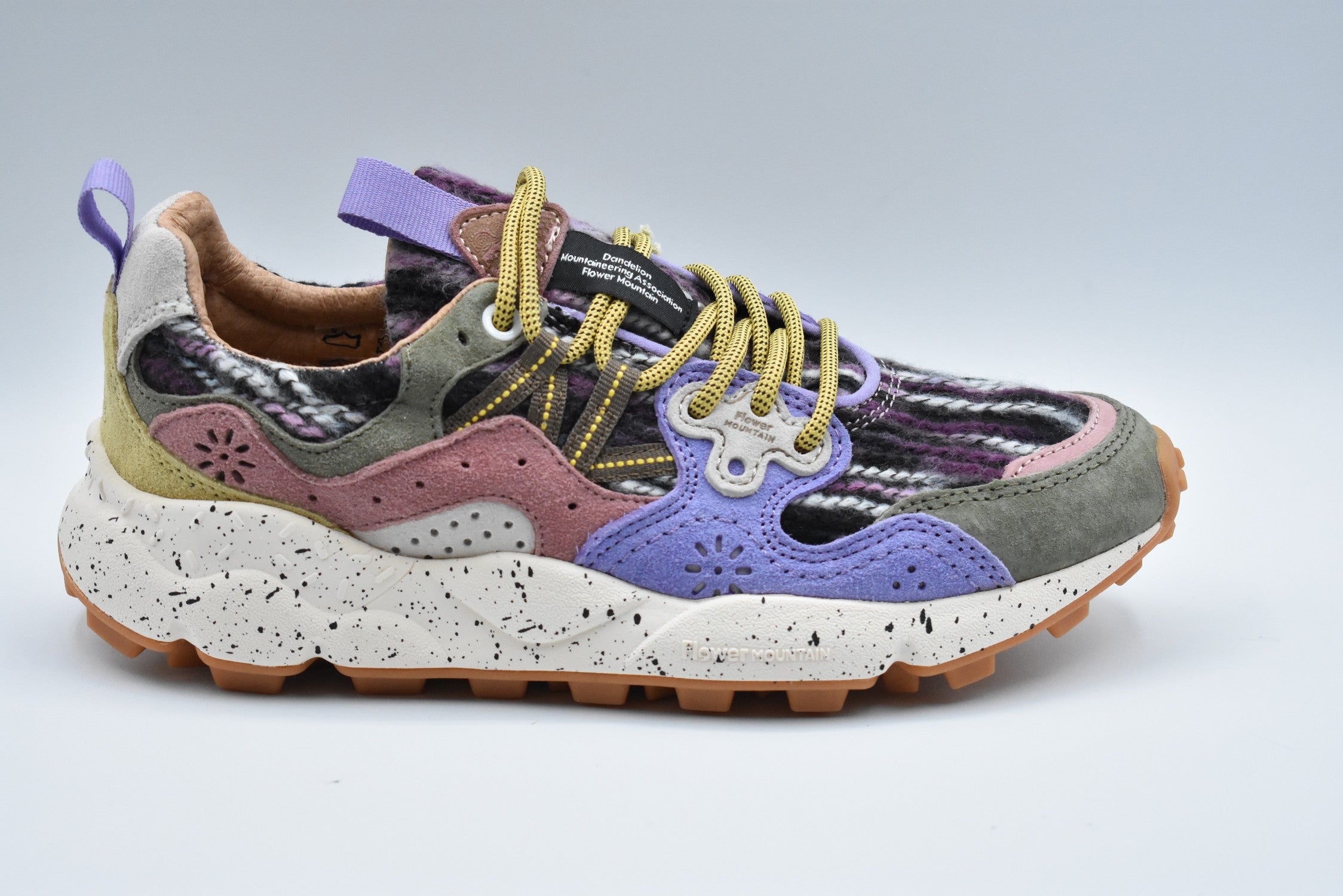 FLOWER MOUNTAIN Elegant Low Lace-Up Shoes for Women