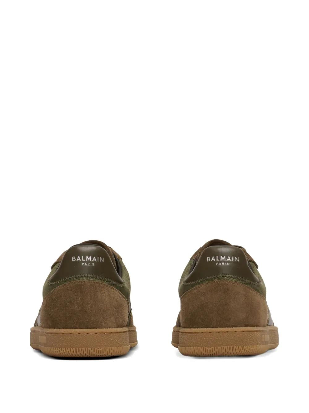 BALMAIN Men's Low-Top Fashion Sneaker