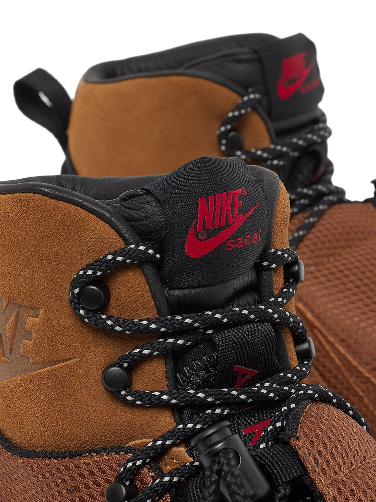 NIKE Magmascape SP Women's Sneaker