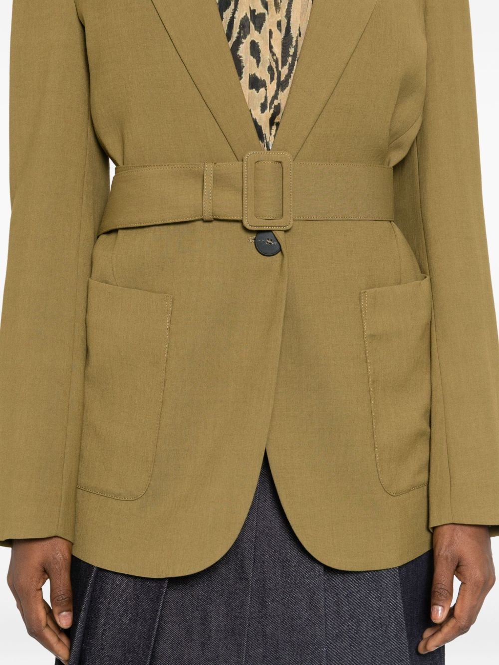 FORTE FORTE Chic Women's Jacket - Perfect for Layering