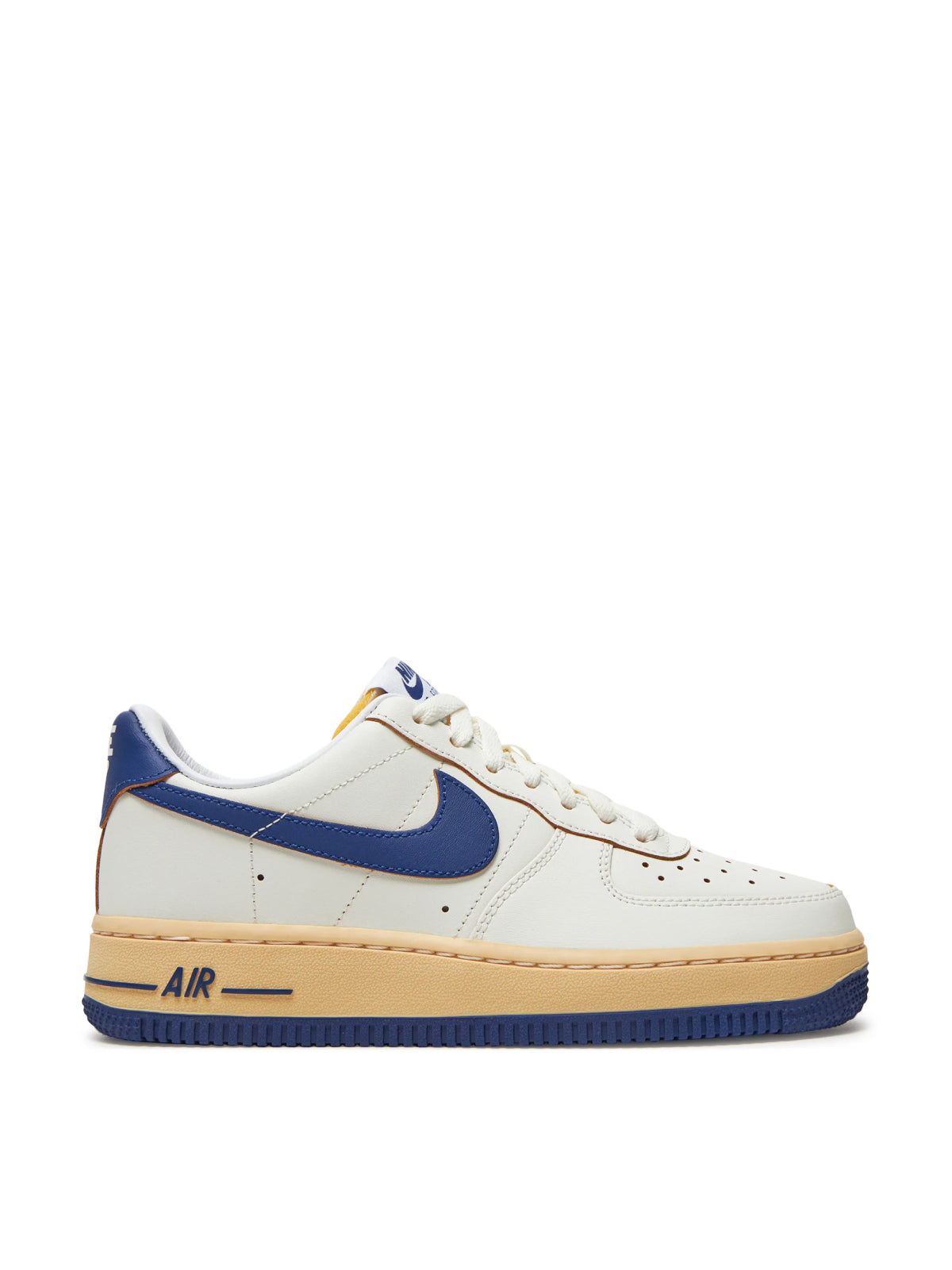 NIKE Air Force 1 '07 Women's Sneaker