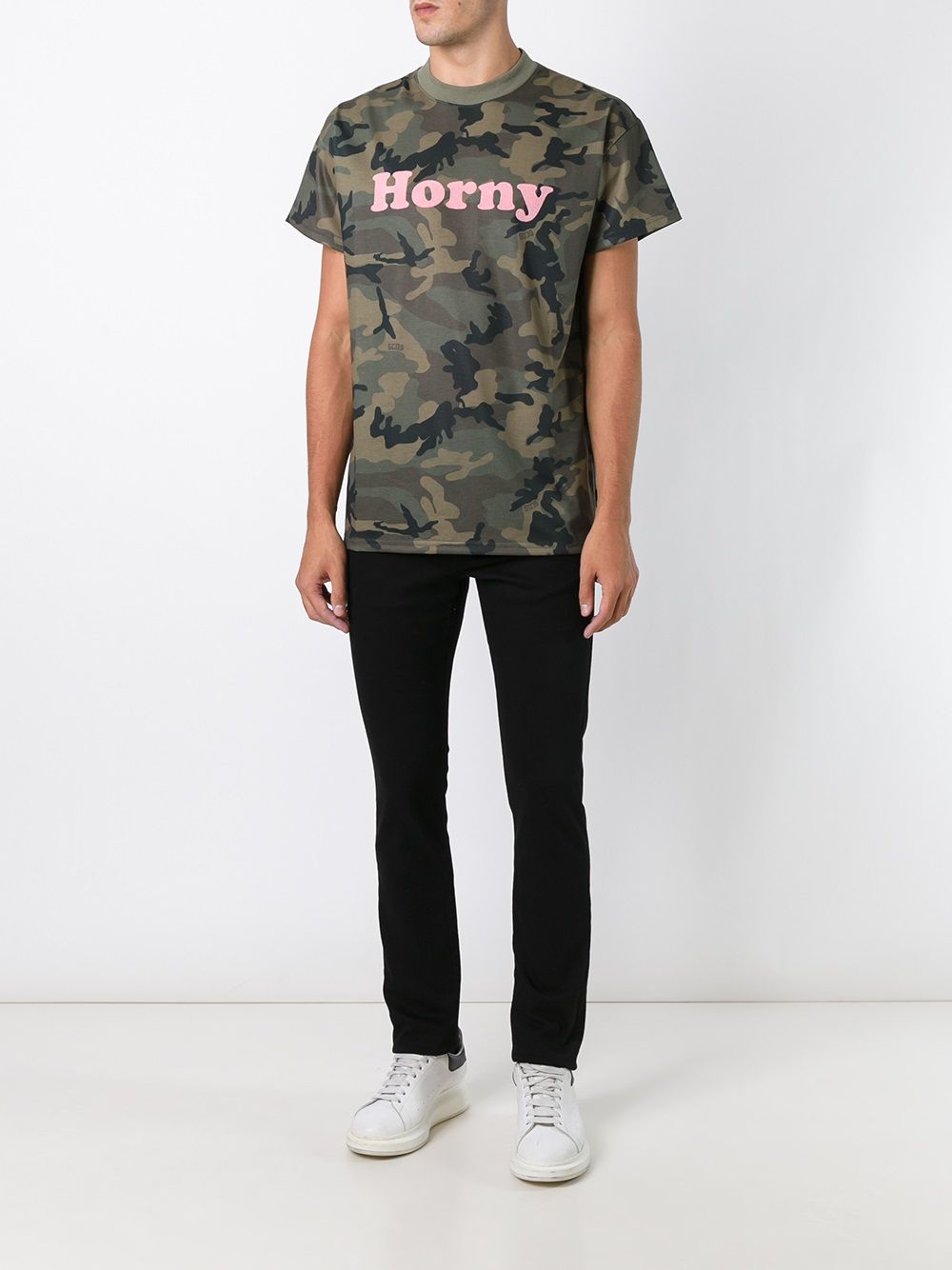 FRAME Slim Tapered Jeans - Size 32