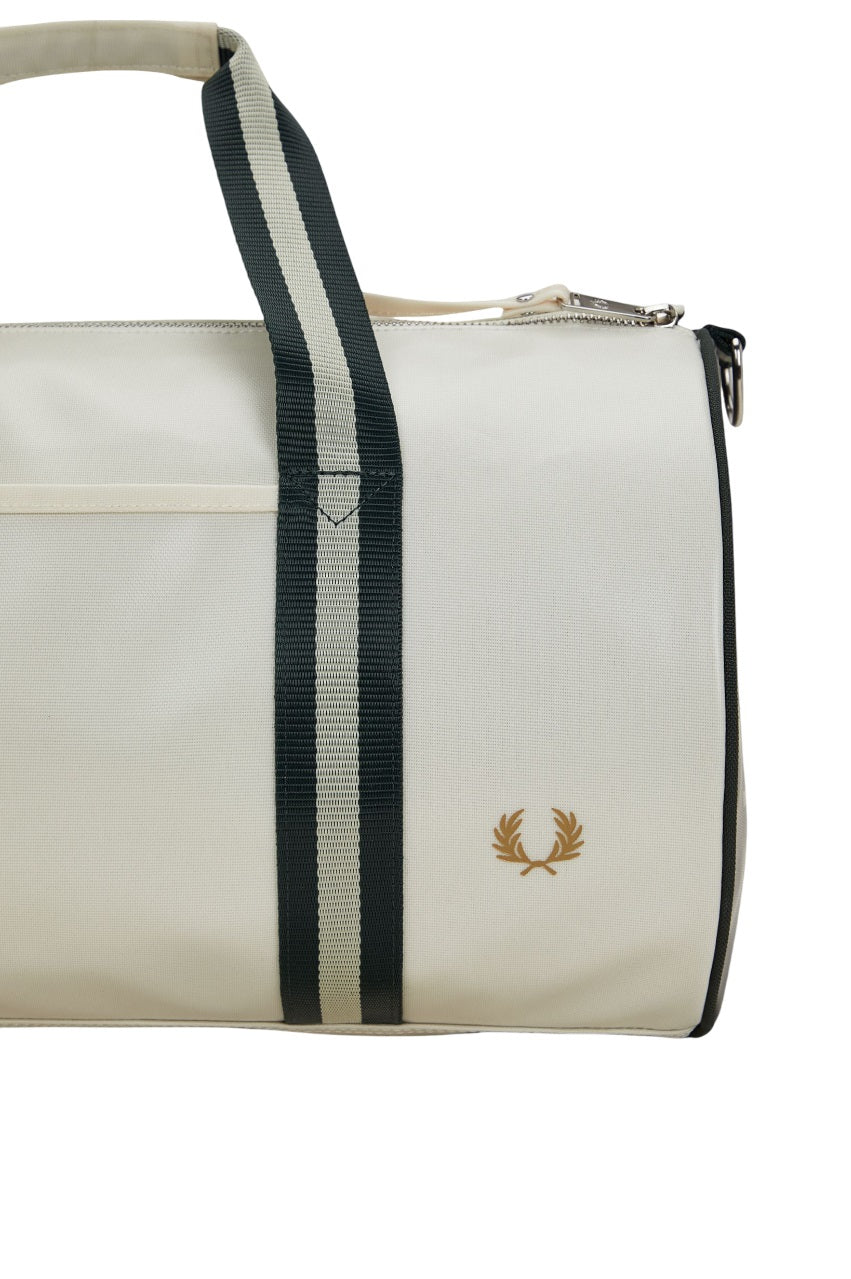 FRED PERRY Stylish Duffel Handbag - Perfect for Travel