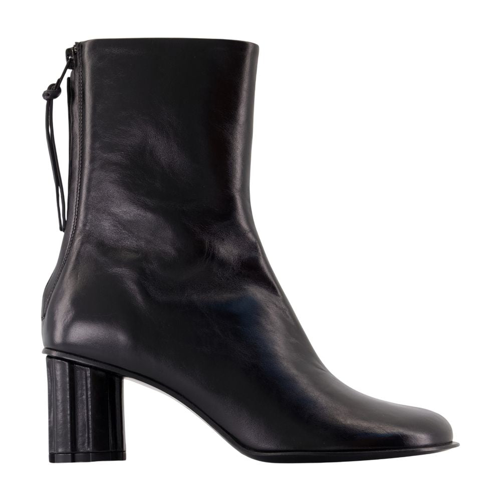 AMI PARIS Stylish Ankle Boots