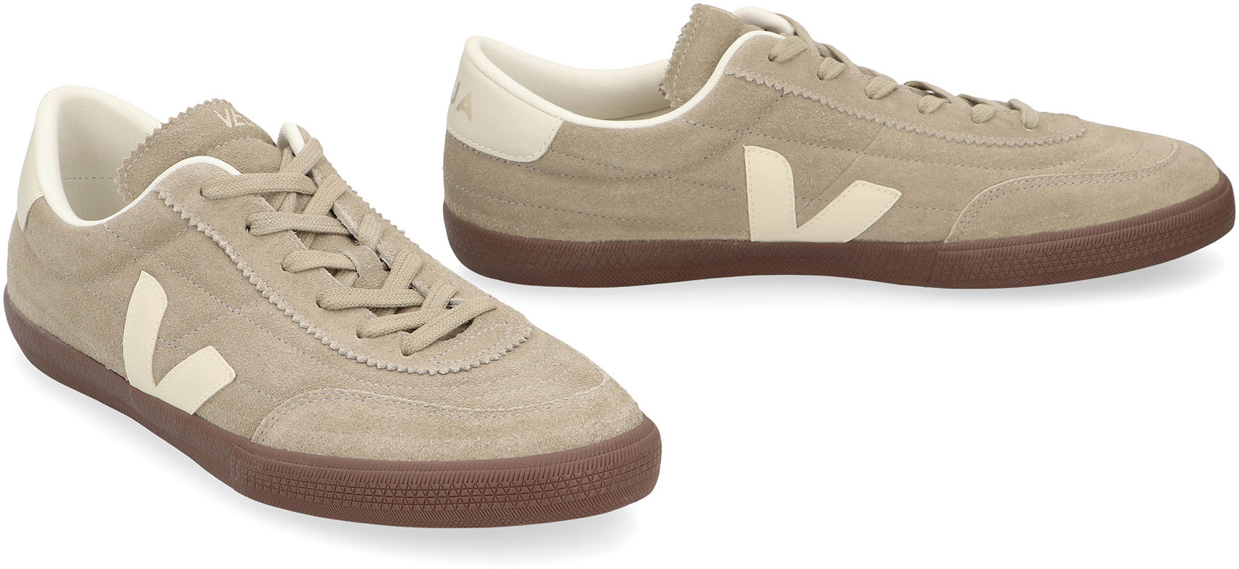 VEJA Low-Top Modern Sneakers for Men