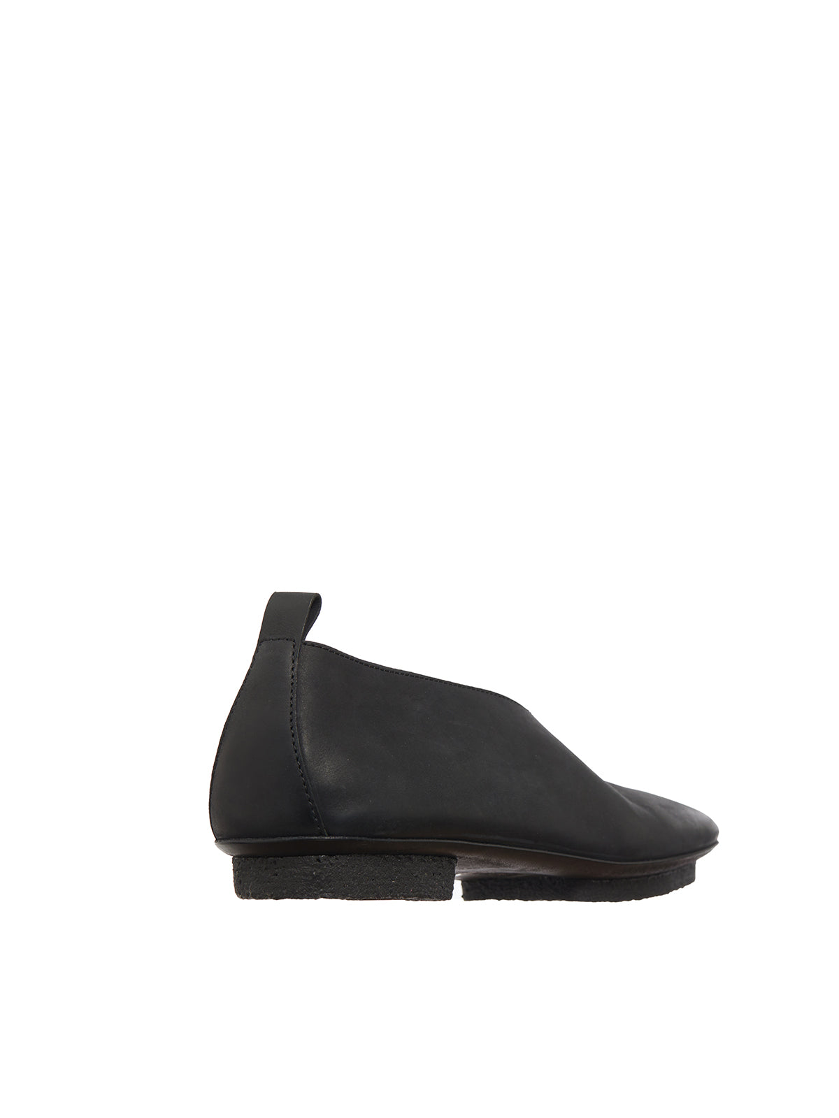 UMA WANG Classic Ballerina Pumps for Women